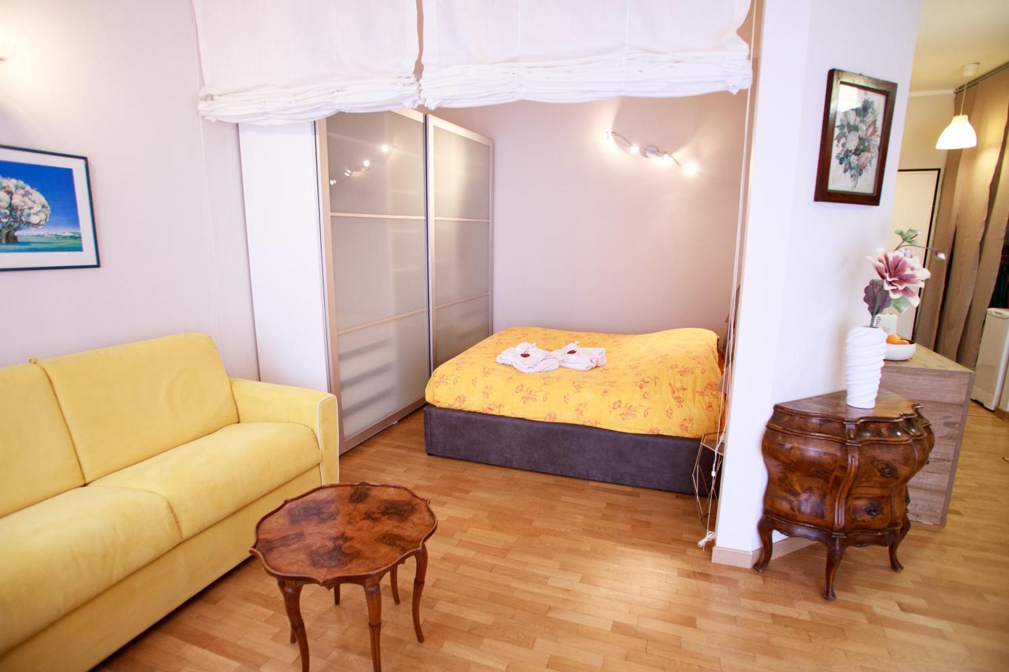 Ferienwohnung Sofia House With Private Parking Genua Exterior foto